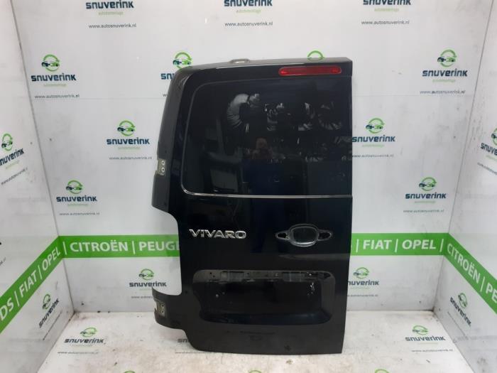 Puerta trasera furgoneta de un Opel Vivaro 2.0 CDTI 122 2020