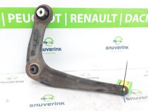 Used Front wishbone, left Opel Vivaro 2.0 CDTI 122 Price € 72,60 Inclusive VAT offered by Snuverink Autodemontage