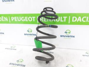 Used Rear coil spring Opel Vivaro 2.0 CDTI 122 Price € 48,40 Inclusive VAT offered by Snuverink Autodemontage