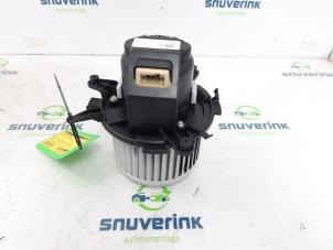 Used Heating and ventilation fan motor Opel Vivaro 2.0 CDTI 122 Price € 60,50 Inclusive VAT offered by Snuverink Autodemontage