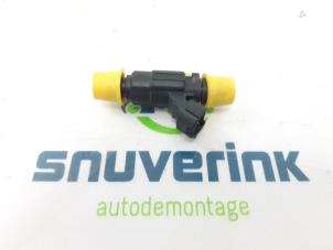 Usagé Injecteur (injection essence) Peugeot 2008 (CU) 1.2 Vti 12V PureTech 82 Prix € 35,00 Règlement à la marge proposé par Snuverink Autodemontage
