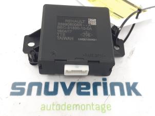 Usados Módulo de cámara Dacia Dokker (0S) 1.6 16V LPG Precio de solicitud ofrecido por Snuverink Autodemontage