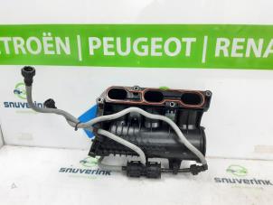 Used Intake manifold Peugeot 3008 II (M4/MC/MJ/MR) 1.2 12V e-THP PureTech 130 Price € 72,60 Inclusive VAT offered by Snuverink Autodemontage