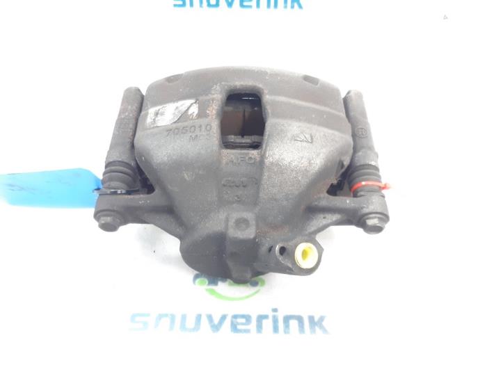 Gebrauchte Bremszange rechts vorne Peugeot 308 SW (L4/L9/LC/LJ/LR) 1.6 BlueHDi 120 Preis € 44,99 Margenregelung angeboten von Snuverink Autodemontage