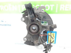 Usados Mangueta de dirección derecha delante Peugeot 308 SW (L4/L9/LC/LJ/LR) 1.6 BlueHDi 120 Precio € 30,00 Norma de margen ofrecido por Snuverink Autodemontage