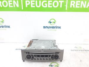 Used Radio Peugeot 308 (4A/C) 1.6 VTI 16V Price € 60,00 Margin scheme offered by Snuverink Autodemontage