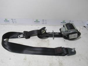 Used Front seatbelt, right Peugeot 308 (4A/C) 1.6 VTI 16V Price € 50,00 Margin scheme offered by Snuverink Autodemontage