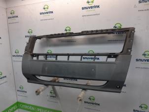 Used Front bumper, central component Citroen Jumper (U9) 2.2 HDi 120 Euro 4 Price on request offered by Snuverink Autodemontage