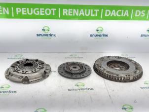 Used Pressure plate Smart Forfour (453) 1.0 12V Price on request offered by Snuverink Autodemontage