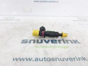 Używane Wtryskiwacz (wtrysk benzyny) Smart Forfour (453) 1.0 12V Cena € 30,00 Procedura marży oferowane przez Snuverink Autodemontage