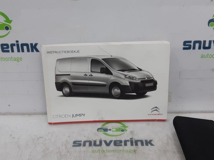 Instruction Booklet from a Citroën Jumpy (G9) 2.0 HDiF 16V 125 2014