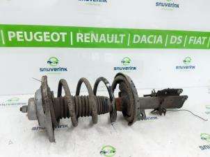 Used Front shock absorber rod, left Citroen Jumpy (G9) 2.0 HDiF 16V 125 Price € 78,65 Inclusive VAT offered by Snuverink Autodemontage