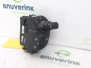 Used Wiper switch Renault Modus/Grand Modus (JP) 1.4 16V Price € 60,00 Margin scheme offered by Snuverink Autodemontage