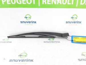 Gebrauchte Scheibenwischerarm hinten Peugeot 207/207+ (WA/WC/WM) 1.4 16V Preis auf Anfrage angeboten von Snuverink Autodemontage