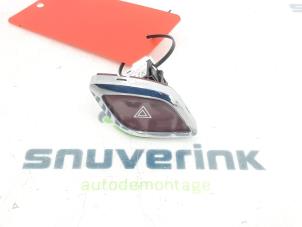 Used Panic lighting switch Citroen DS3 (SA) 1.6 e-HDi Price € 20,00 Margin scheme offered by Snuverink Autodemontage