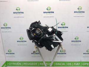 Usagé Boîtier chauffage Renault Clio V (RJAB) 1.0 TCe 90 12V Prix € 484,00 Prix TTC proposé par Snuverink Autodemontage