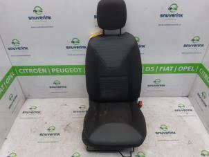 Używane Fotel prawy Renault Clio IV (5R) 1.5 Energy dCi 90 FAP Cena € 80,00 Procedura marży oferowane przez Snuverink Autodemontage