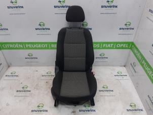 Gebrauchte Sitz rechts Peugeot 207/207+ (WA/WC/WM) 1.4 16V Preis € 75,00 Margenregelung angeboten von Snuverink Autodemontage