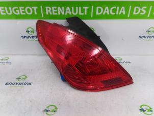 Used Taillight, left Peugeot 308 (4A/C) 1.4 VTI 16V Price € 75,00 Margin scheme offered by Snuverink Autodemontage
