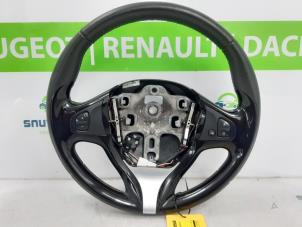 Used Steering wheel Renault Clio IV (5R) 1.5 Energy dCi 90 FAP Price € 80,00 Margin scheme offered by Snuverink Autodemontage