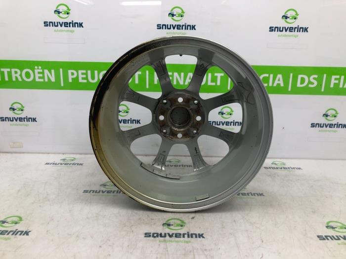 Wheel from a Smart Forfour (453) 1.0 12V 2015
