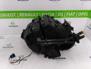Used Heater housing Peugeot 307 (3A/C/D) 1.6 16V Price € 70,00 Margin scheme offered by Snuverink Autodemontage