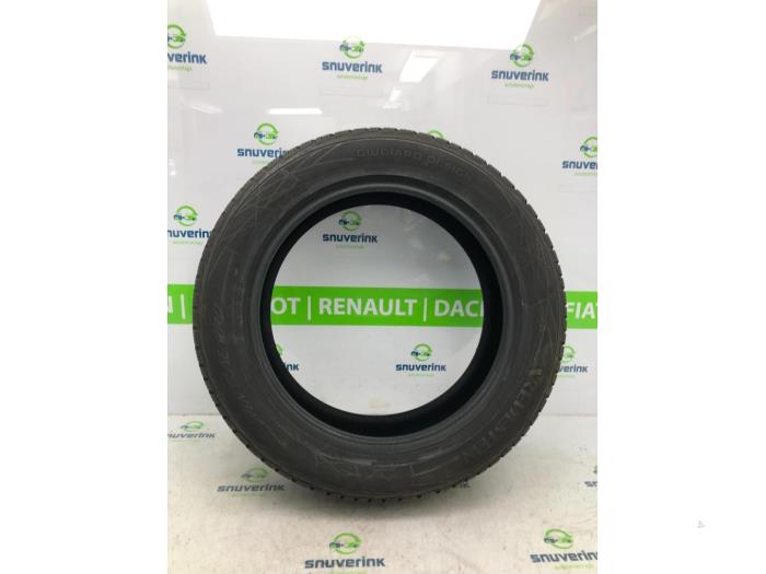 Winter tyre from a Peugeot 5008 II (M4/MC/MJ/MR) 1.2 12V e-THP PureTech 130 2019
