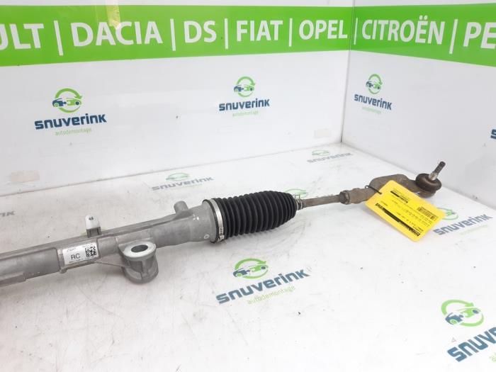 Steering box from a Renault Clio V (RJAB) 1.0 TCe 90 12V 2021