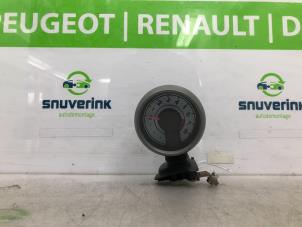 Usados Cuentarrevoluciones Peugeot 107 1.0 12V Precio € 50,00 Norma de margen ofrecido por Snuverink Autodemontage