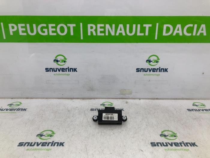 Usagé Ordinateur divers Citroen C4 Picasso (3D/3E) 1.2 12V PureTech 130 Prix € 34,98 Règlement à la marge proposé par Snuverink Autodemontage