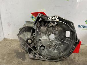 Used Gearbox casing Citroen C4 Picasso (3D/3E) 1.2 12V PureTech 130 Price € 75,00 Margin scheme offered by Snuverink Autodemontage