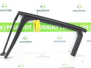 Used Rear door seal 4-door, left Renault Clio V (RJAB) 1.0 TCe 90 12V Price € 48,40 Inclusive VAT offered by Snuverink Autodemontage