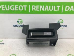 Used Bulb Citroen C4 Picasso (3D/3E) 1.2 12V PureTech 130 Price € 20,00 Margin scheme offered by Snuverink Autodemontage