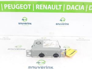 Usagé Radio Renault Clio V (RJAB) 1.0 TCe 90 12V Prix € 544,50 Prix TTC proposé par Snuverink Autodemontage