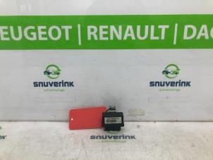 Used Central door locking module Citroen Jumper (U9) 2.2 HDi 120 Euro 4 Price € 36,30 Inclusive VAT offered by Snuverink Autodemontage