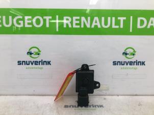 Used Start/Stop relay Citroen C4 Picasso (3D/3E) 1.2 12V PureTech 130 Price € 65,00 Margin scheme offered by Snuverink Autodemontage