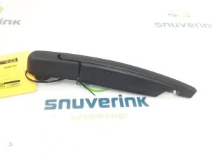 Used Rear wiper arm Renault Clio V (RJAB) 1.0 TCe 90 12V Price € 24,20 Inclusive VAT offered by Snuverink Autodemontage