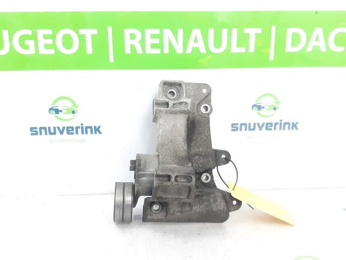 Gebrauchte Dynamostütze oben Renault Scénic III (JZ) 1.4 16V TCe 130 Preis € 34,98 Margenregelung angeboten von Snuverink Autodemontage