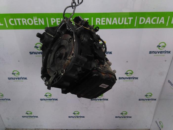 Gearbox from a Renault Scénic I (JA) 1.6 16V 1999