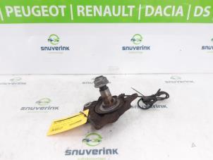 Used Rear axle journal Renault Scénic III (JZ) 1.4 16V TCe 130 Price on request offered by Snuverink Autodemontage