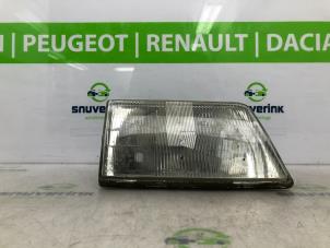 Used Headlight, left Peugeot 205 CJ,CT,CTi (741B/20D) 1.9 CTi Price € 25,00 Margin scheme offered by Snuverink Autodemontage