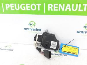 Used Position switch automatic gearbox Peugeot 3008 II (M4/MC/MJ/MR) 1.6 16V PureTech 180 Price € 150,00 Margin scheme offered by Snuverink Autodemontage