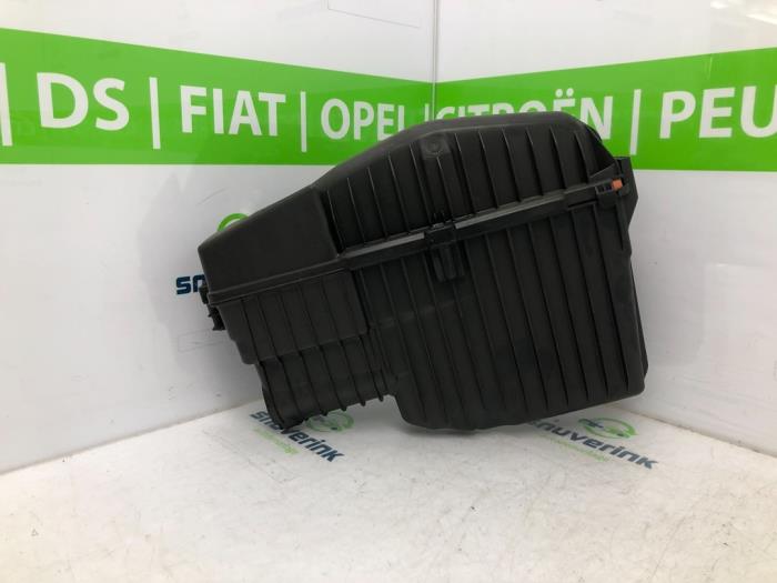 Begagnade Luftfilterhus Citroen C3 (SX/SW) 1.2 Vti 12V PureTech Pris € 29,73 Marginaltabell erbjuds av Snuverink Autodemontage
