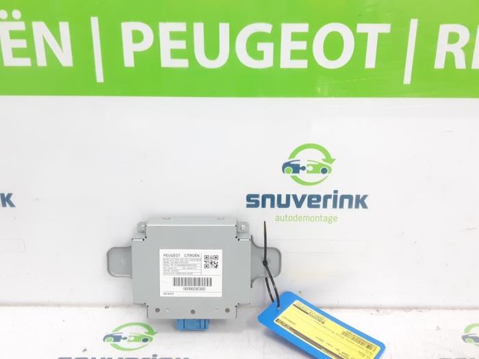 Usagé Module caméra Peugeot 3008 II (M4/MC/MJ/MR) 1.6 16V PureTech 180 Prix € 154,88 Prix TTC proposé par Snuverink Autodemontage