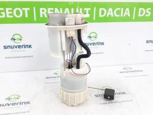 Used Electric fuel pump Peugeot 108 1.0 12V Price € 70,00 Margin scheme offered by Snuverink Autodemontage