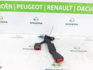 Used Rear seatbelt buckle, right Peugeot 3008 I (0U/HU) 1.6 16V THP 155 Price on request offered by Snuverink Autodemontage