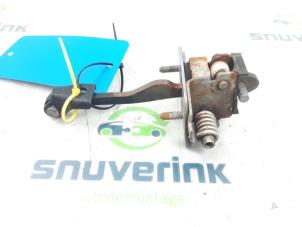 Used Rear door stop 4-door, left Peugeot 3008 I (0U/HU) 1.6 16V THP 155 Price on request offered by Snuverink Autodemontage