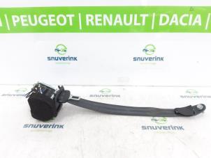 Usados Cinturón de seguridad derecha detrás Peugeot 3008 I (0U/HU) 1.6 16V THP 155 Precio € 65,00 Norma de margen ofrecido por Snuverink Autodemontage