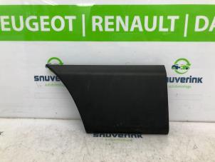 Używane Listwa ozdobna Renault Master IV (MA/MB/MC/MD/MH/MF/MG/MH) 2.3 dCi 150 16V Cena na żądanie oferowane przez Snuverink Autodemontage