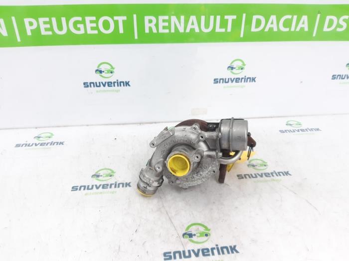 Turbo van een Renault Megane IV Estate (RFBK) 1.5 Energy dCi 110 2016
